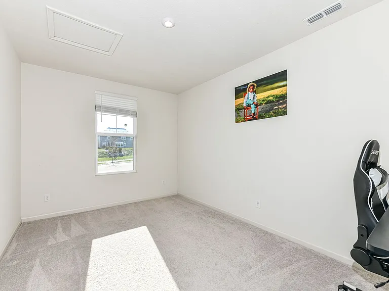 5528 Rothbury Rd — Photo 9