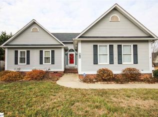 103 Frostberry Ct, Fountain Inn, SC 29644