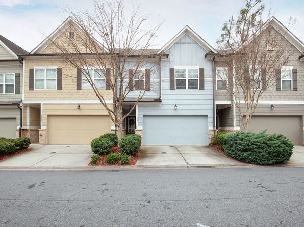 1329 Heights Park Dr SE