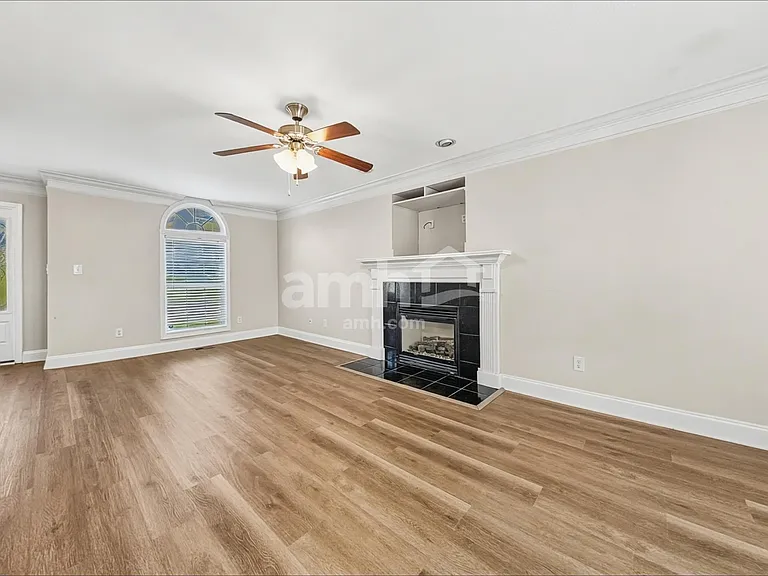 5705 Parasol Ln — Photo 7
