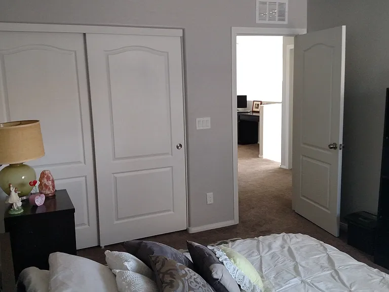 7612 Tiffany Lamp Ct — Photo 6