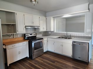 1002 E F St, Russellville, AR 72801