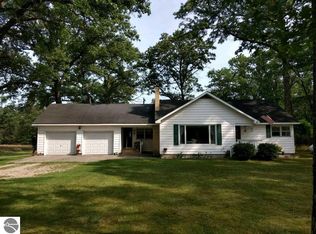 5240 Caberfae Hwy, Manistee, MI 49660
