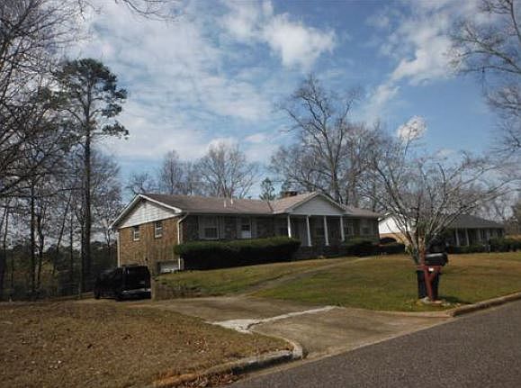 2nd image of 640 Shadywood Dr