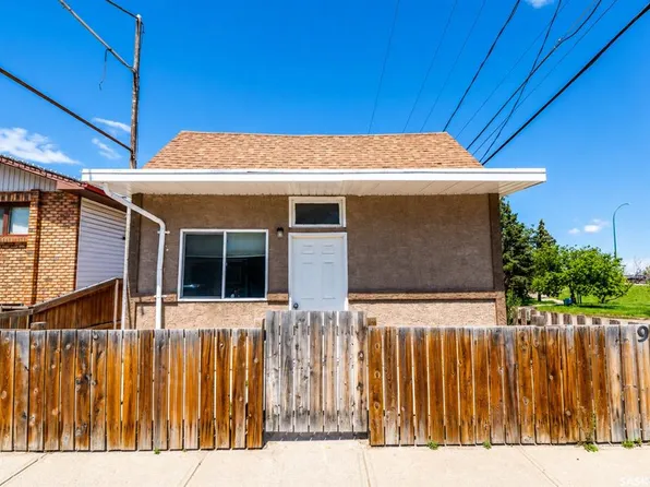 910 Lillooet STREET W, Moose Jaw, SK S6H 4Z8
