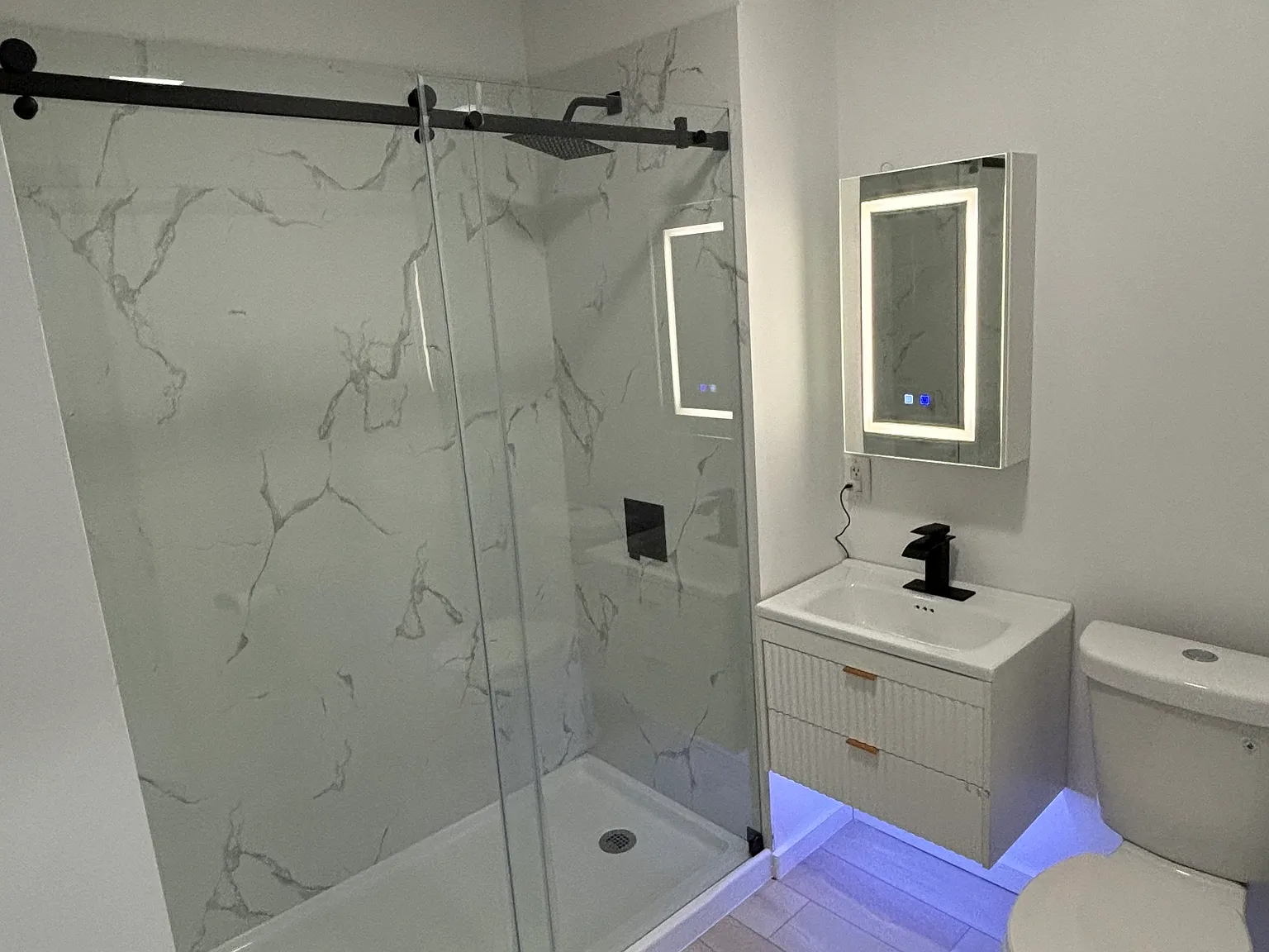 2 bed, $2,100 — Photo 2
