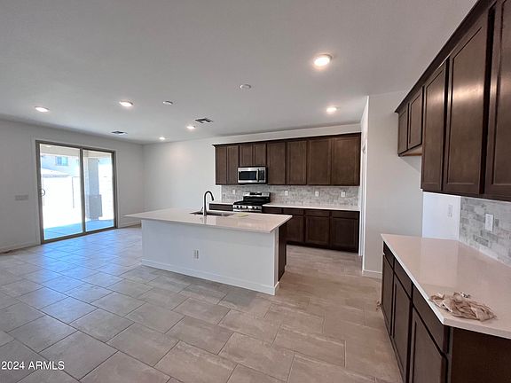 2nd image of 17421 W LUPINE Avenue