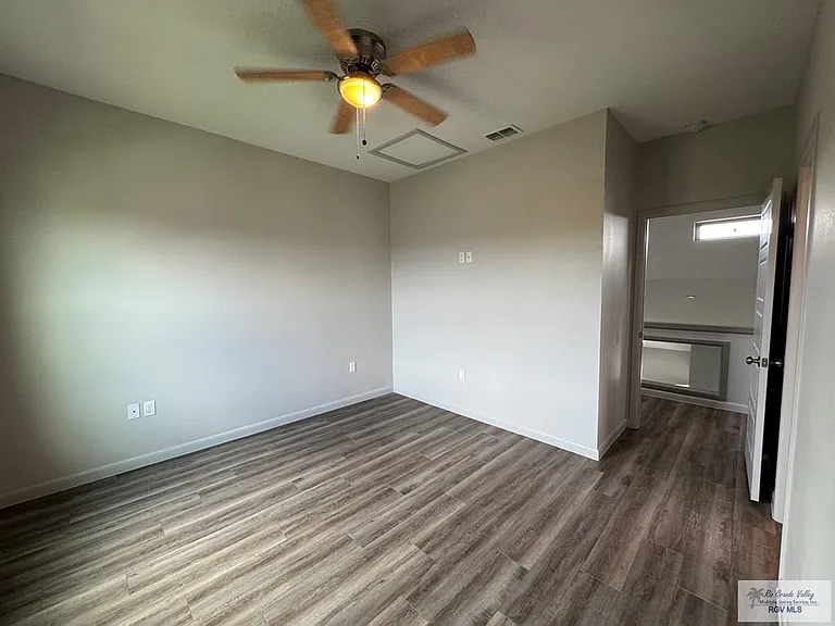 7100 Via Del Mar Cir #B-3 — Photo 11