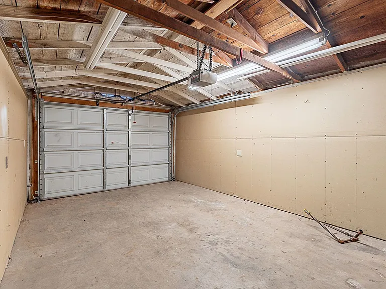 3118 N Santa Rita Ave — Photo 35