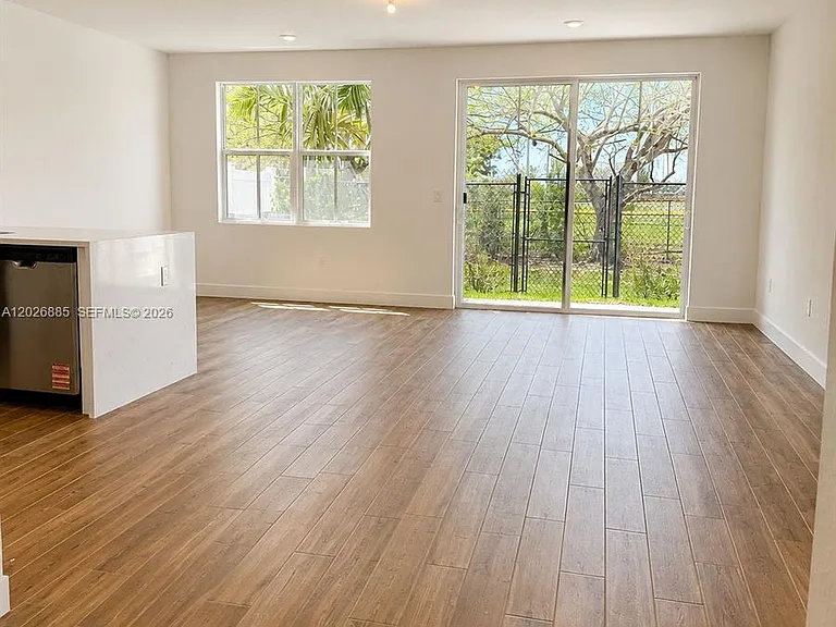 16934 SW 2nd Ct — Photo 3