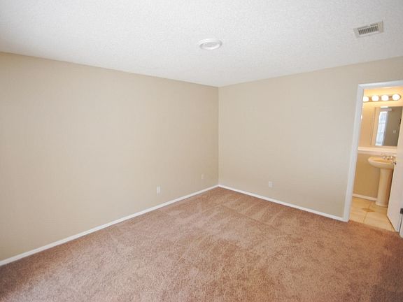 4th image of 7857 Gillingham Ct