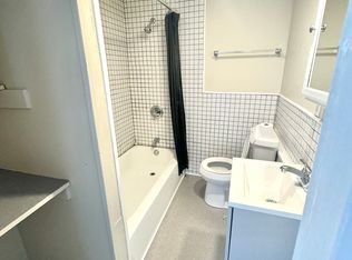 2449 Woodbine Ave APT 3, Knoxville, TN 37917