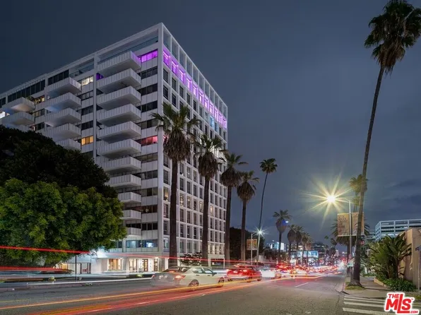 7135 Hollywood Blvd APT 203, Los Angeles, CA 90046