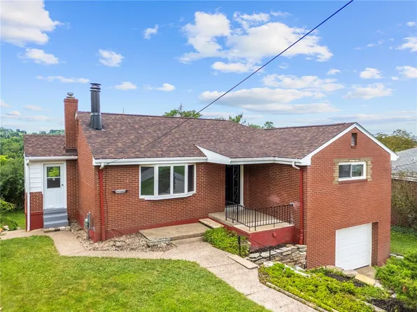 2088 Arnold Acres Dr, Pittsburgh, PA 15205