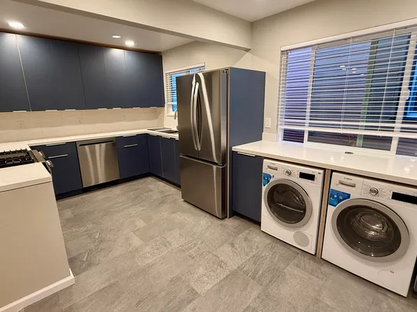 3640 West St APT 1, Emeryville, CA 94608
