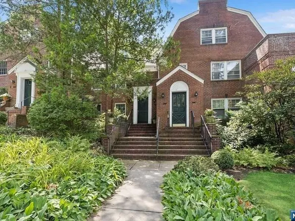 185 E Palisade Ave APT 10A, Englewood, NJ 07631