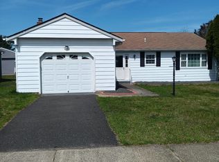 48 Sabinas St, Toms River, NJ