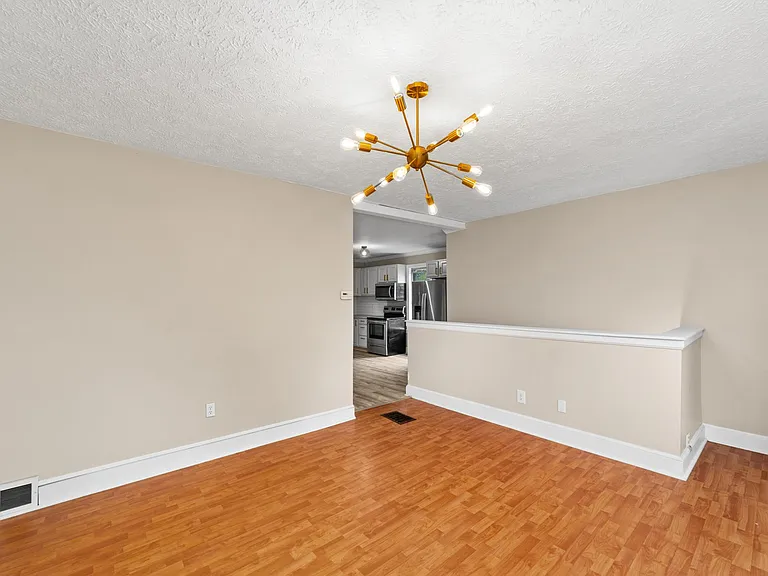 4709 Franklin Blvd #UP — Photo 16