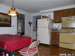 5th image of 108 Cottage Grove Dr