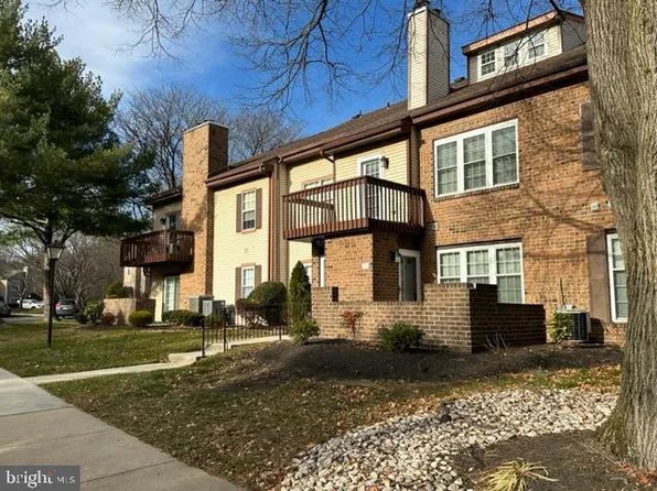 38 Dogwood Ln #C-11, Horsham, PA 19044