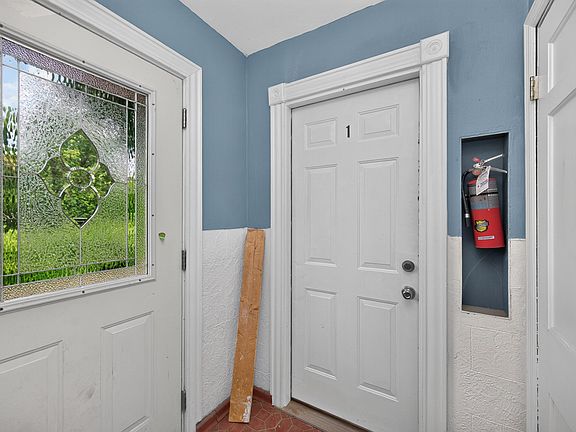 Unit 1 Entryway