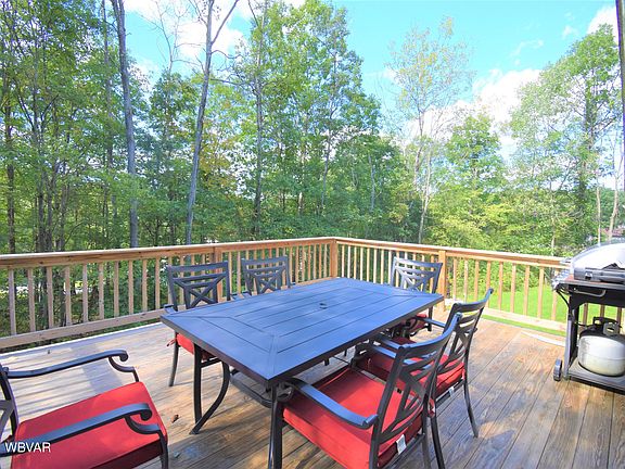 3rd image of 108 Timberwood Dr