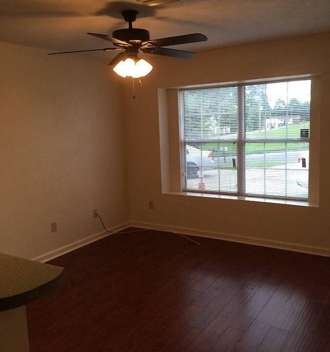 2nd image of 1308 Perry St