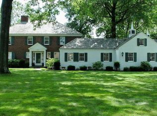 1100 River Rd, Agawam, MA 01001