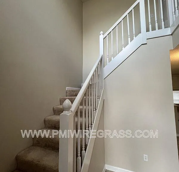 177 N Springview Dr — Photo 27