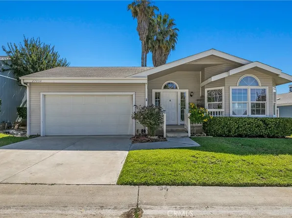 27854 Blue Sky Ln, Santa Clarita, CA 91351