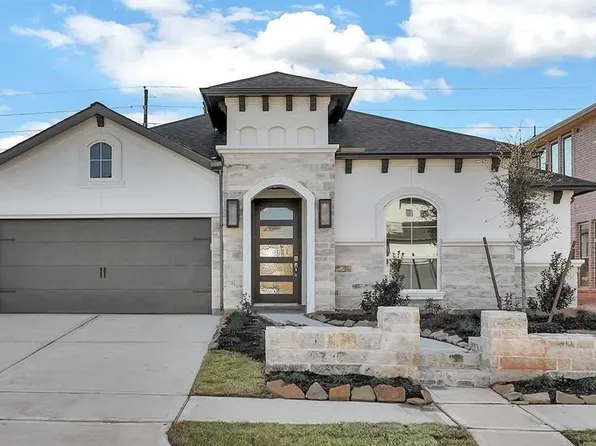 7559 Pemberley Ct, Katy, TX 77493