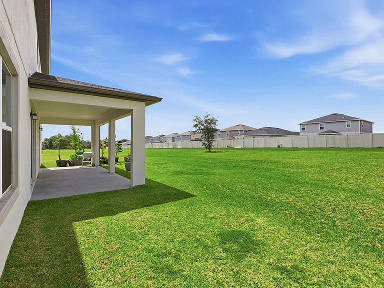 9844 Cabernet Ave — Photo 44