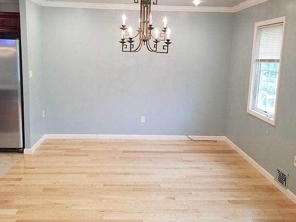 3rd image of 20817 47th Ave #2