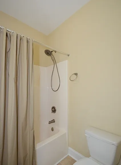 106 Thompson St — Photo 35