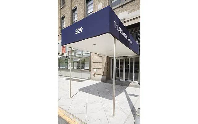 Sold by Douglas Elliman | media 4