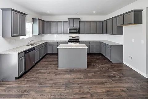 2nd image of 1236 Sambar Cir
