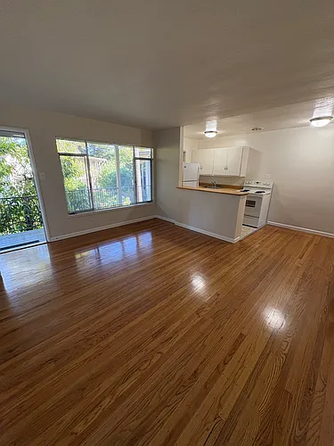 16 Pacheco St Photo 1