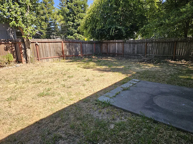 8804 N Winding Way — Photo 12