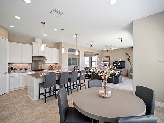 5th image of 4350 Ortona Ln