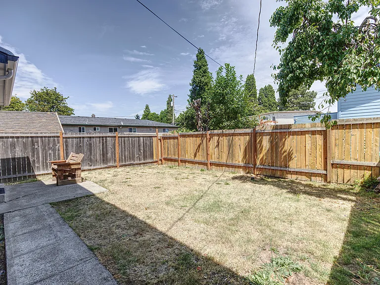1180 Fairmount Ave S — Photo 29