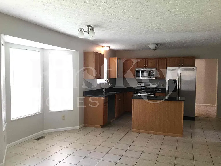 7249 Bennell Dr — Photo 9