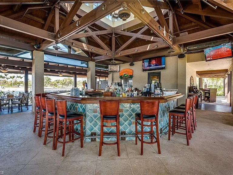 8535 Bellagio Dr — Photo 28