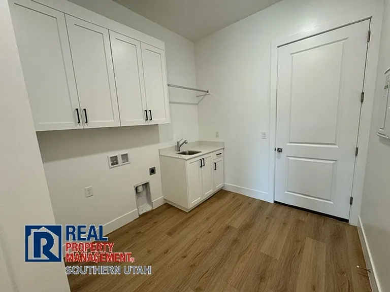 2806 E Church Oak Dr — Photo 13