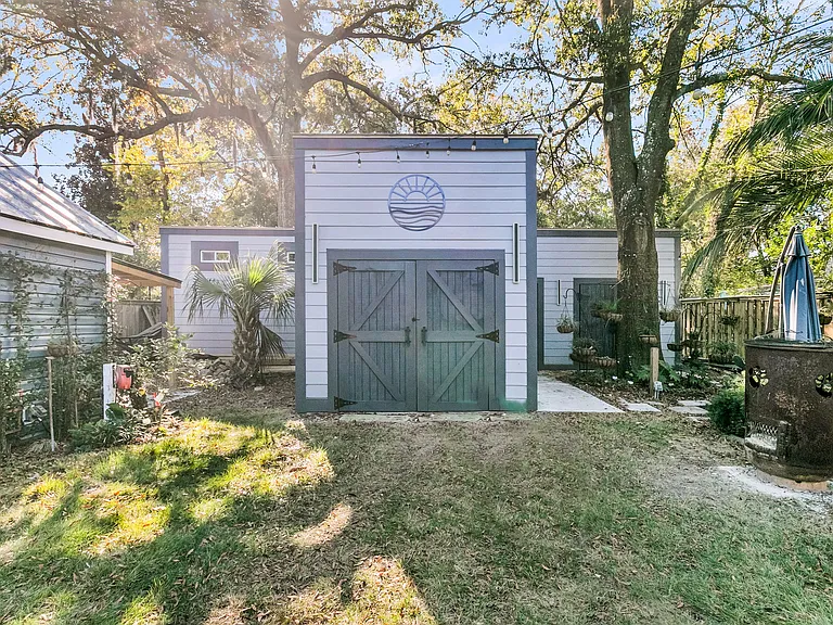 1187 Marquis Rd — Photo 51