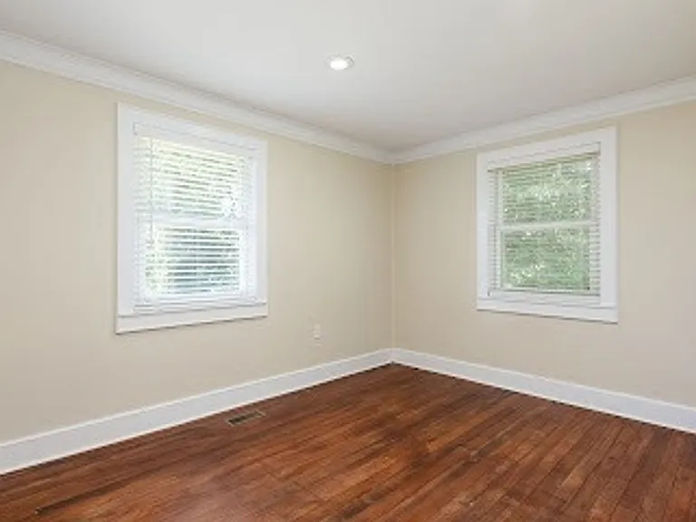 2615 West Main St — Photo 20