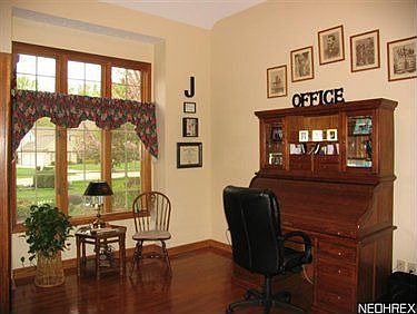 3rd image of 24503 Hedgewood Way