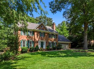 2111 Kilkenney Hill Rd, Matthews, NC 28105