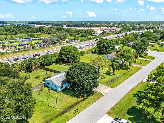 5th image of 3023&3025 Sea Gate Cir