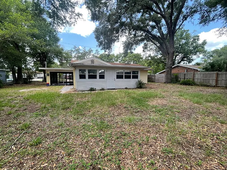 227 Palm Ave — Photo 24