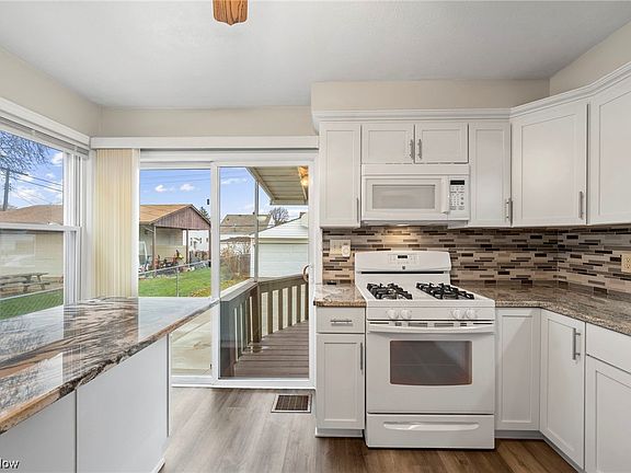 5th image of 3110 Tuxedo Ave
